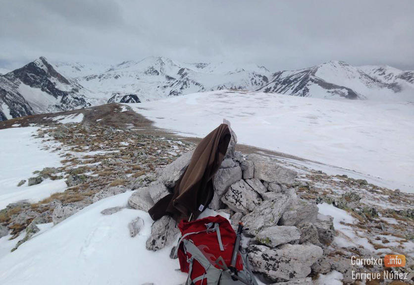 Carena del Pirineu un dia de Nord